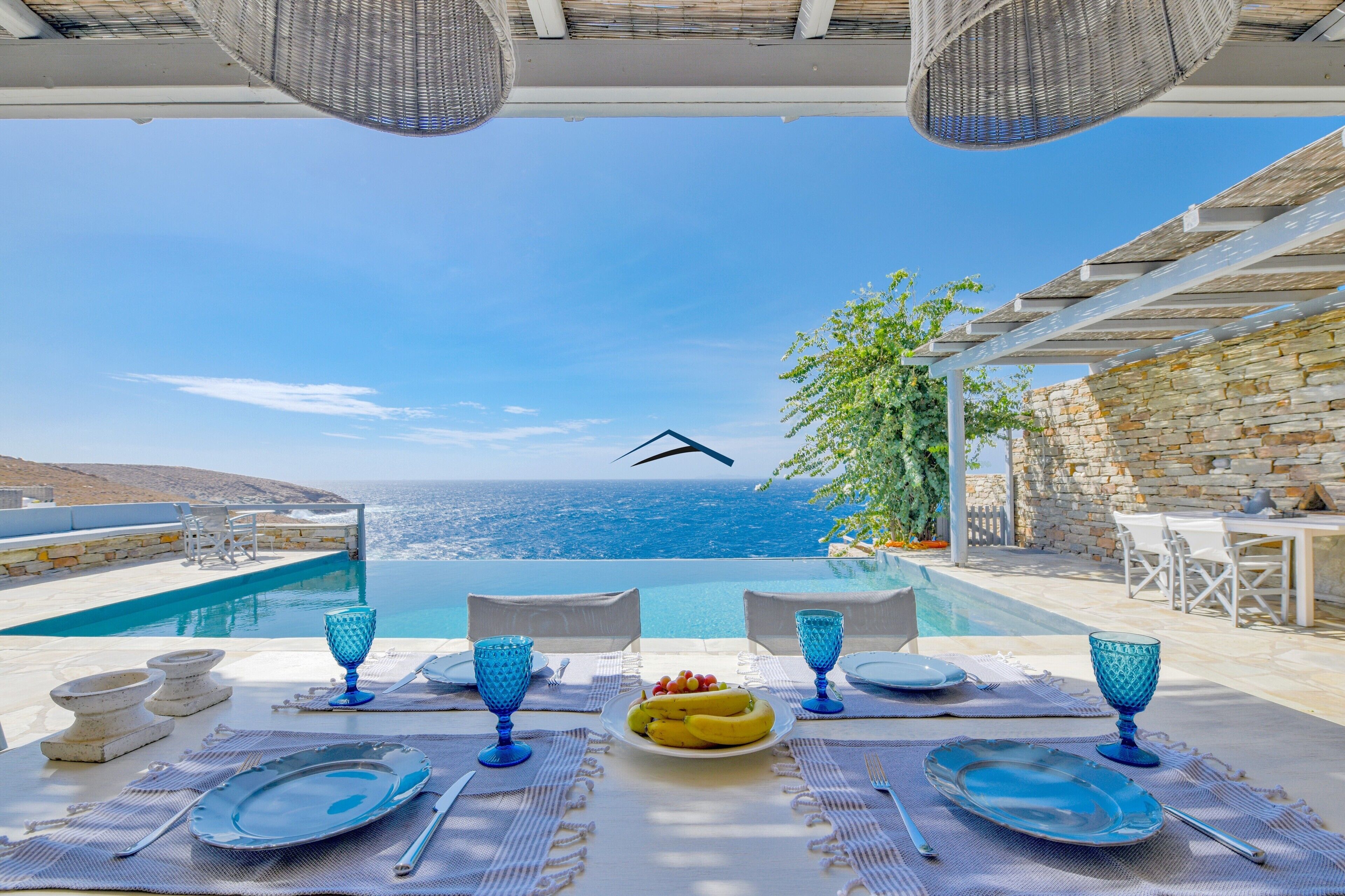 Lunch or dinner with a view