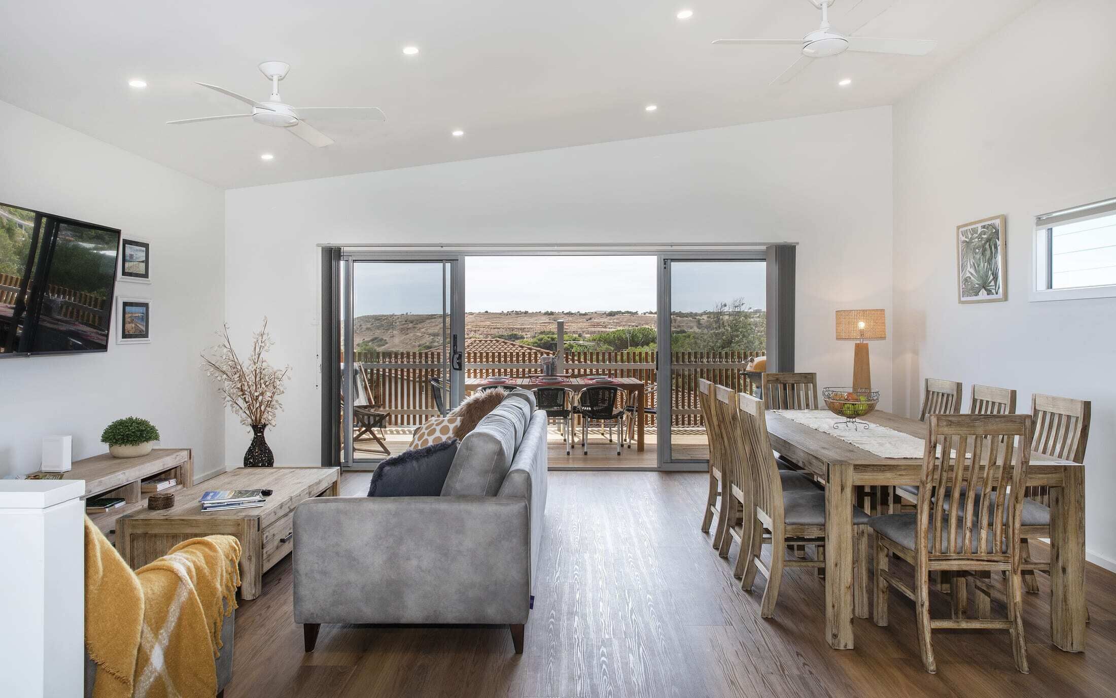 ORANA a perfect beachside getaway & family holiday