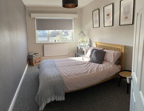 3 Schlafzimmer, Bügeleisen/Bügelbrett, Reisekinderbett, kostenloses WLAN