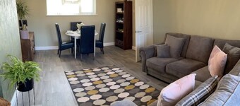 3 bedroom modern flat, sleeps 8, Mablethorpe, Lincolnshire