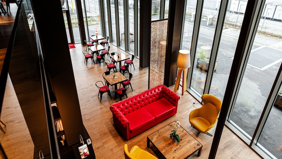 Los Lorentes Residences