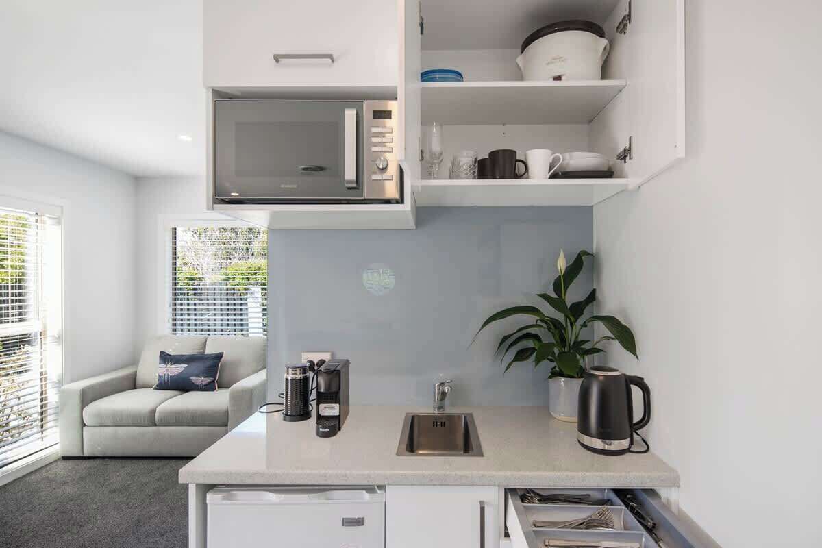 Coffee/tea maker, microwave, stovetop, electric kettle