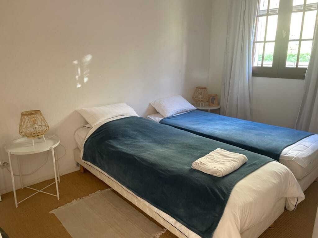 Holiday home 15min from the beaches - Golf de Valcros