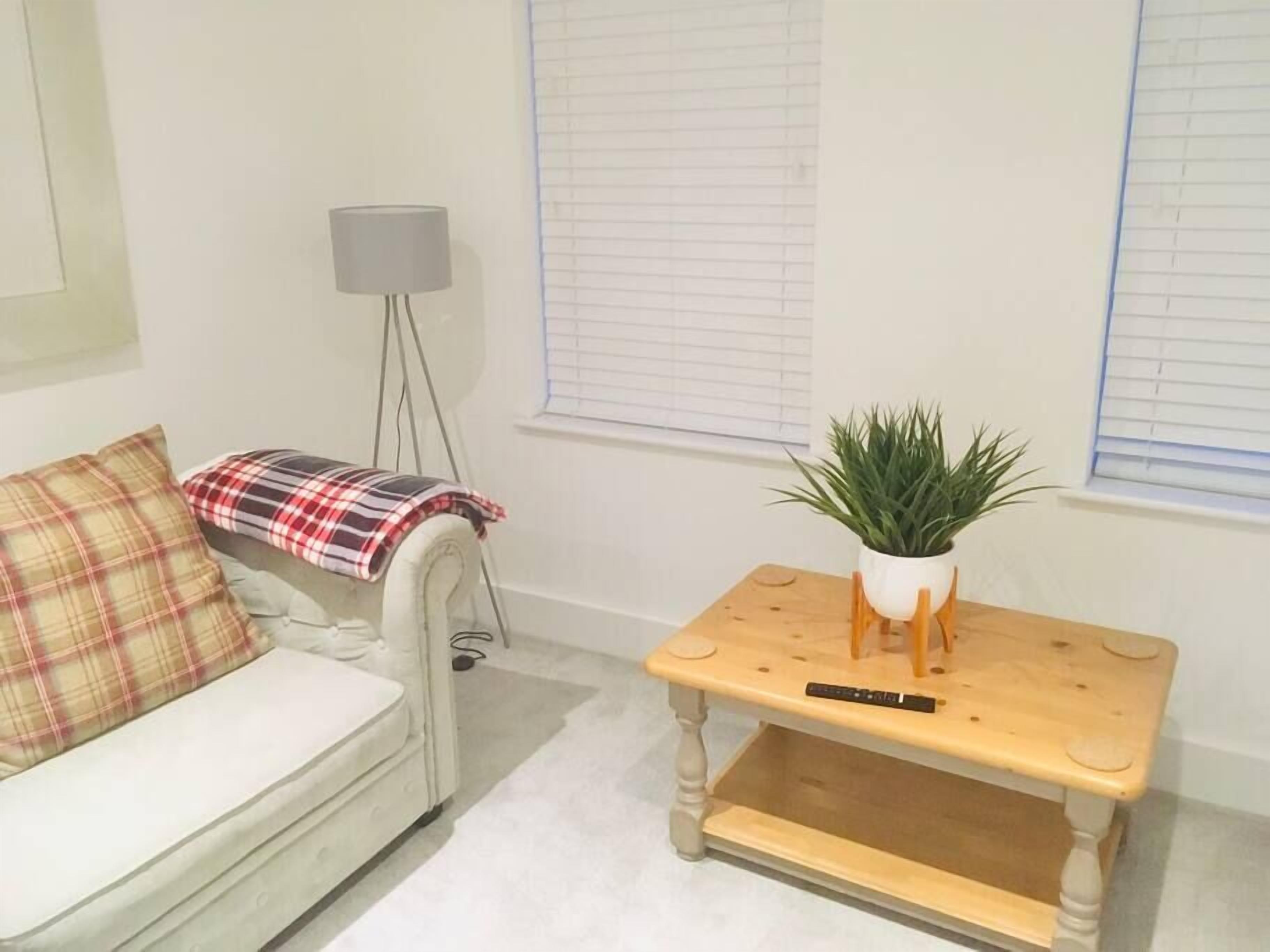 Huntingdon Apartment with Parking