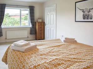 3 bedrooms, free WiFi, bed sheets