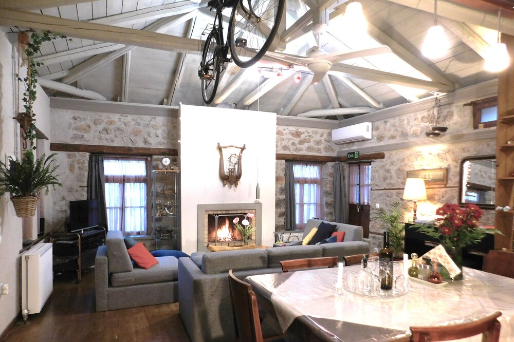 Agoriani Art Suite - 4 seasons' natural living