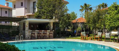 Double Room | Living area | Toys