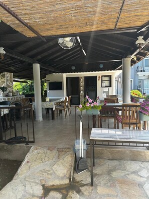 Reception - Sirius Star (Ortaca)