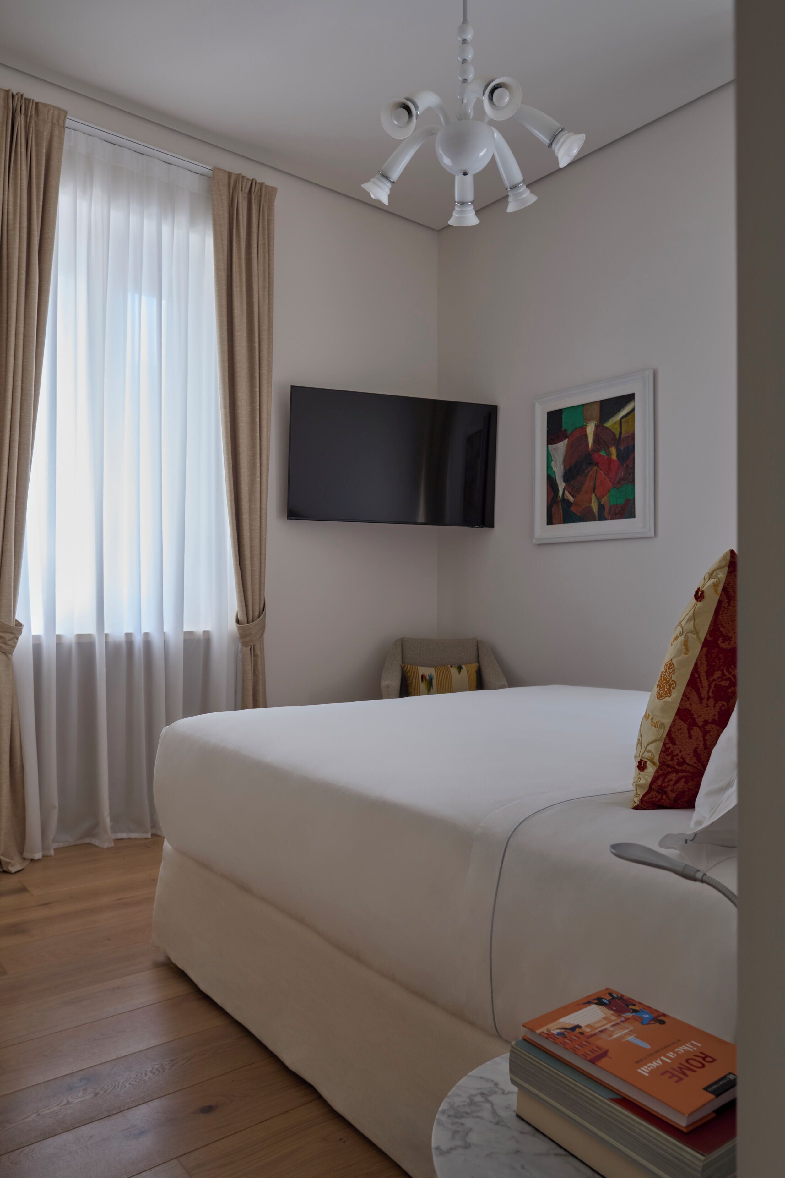 パノラミック コンドミニアム | 高級寝具、羽毛の掛け布団、ピロートップベッド、ミニバー