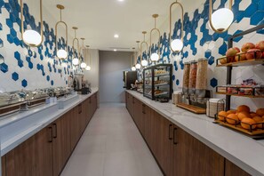 Tägliches inbegriffenes Frühstücksbuffet