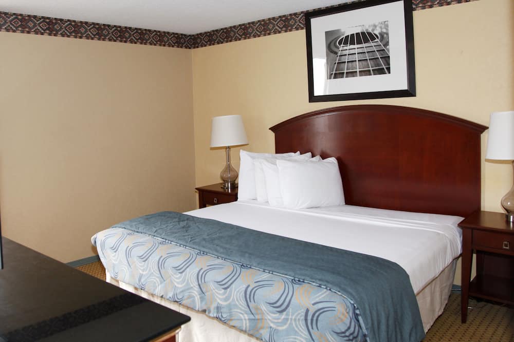 America's Airport Inn & Suites