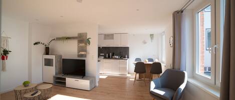 Smart-TV og stereoanlegg