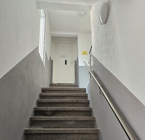 Interior - Beautiful apartment 54 m², close to the center, king bed, courtyard side (Erfurt)