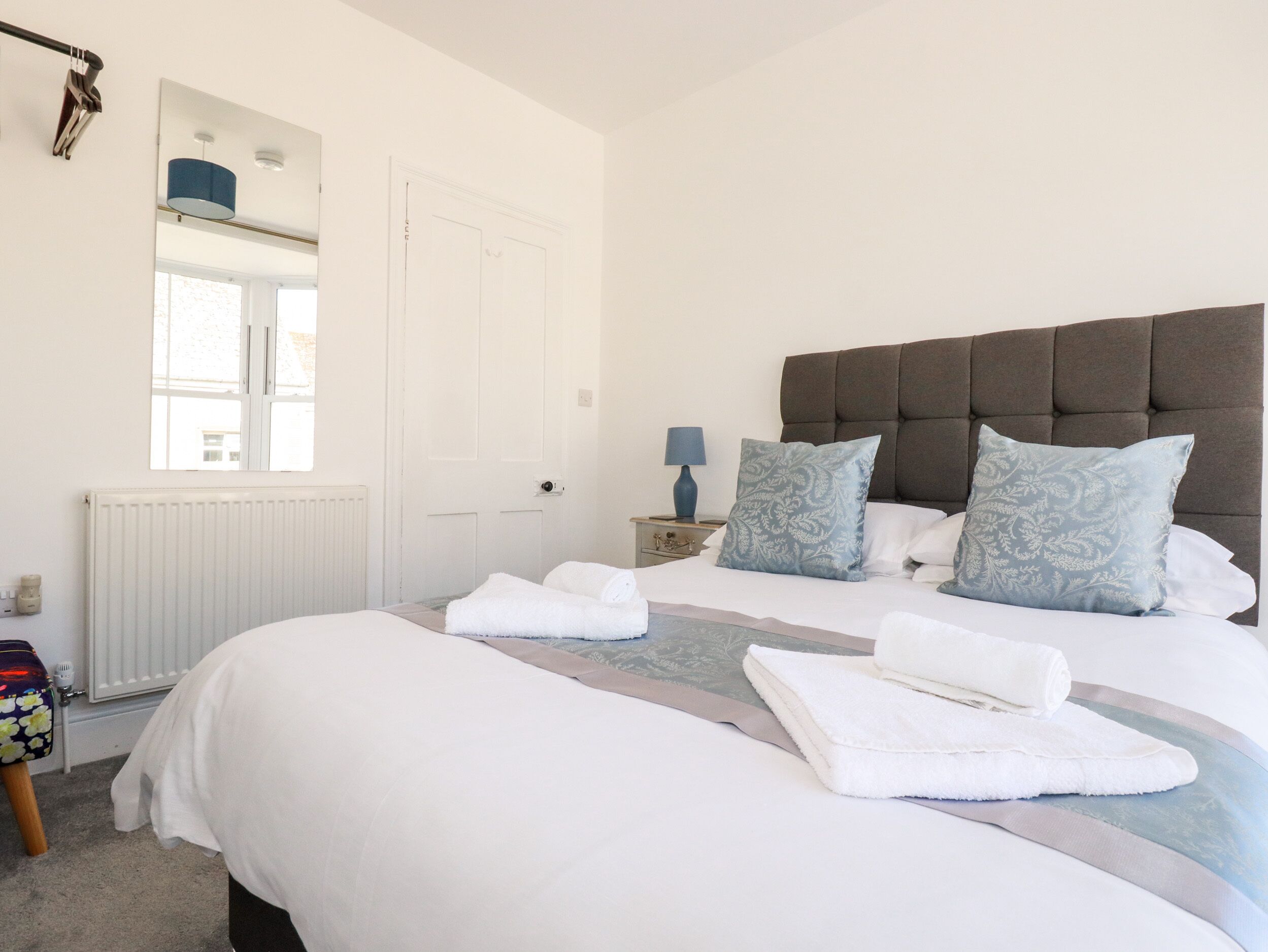 Cottage | 3 bedrooms, individually decorated, individually furnished, free WiFi