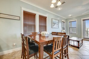 Dining - 4118 Utes Street - Bad Beach by Vacations Perfected (Panama City Beach)