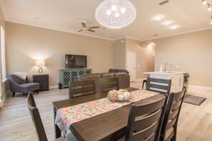 Casa, 4 habitaciones | Restauración