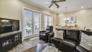 Maison, 3 chambres | Salle de séjour