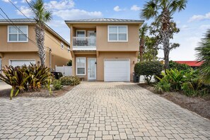 House, 3 Bedrooms | Exterior - 7818 Thomas Drive by Vacations Perfected (Panama City Beach)