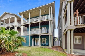 Exterior - 6216 Thomas Drive - Sandy Cheeks by Vacations Perfected (Panama City Beach)