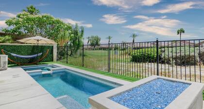 Coachella Valley Getaway: Cal-King, Hiking, Pickleball, Golf, Swim