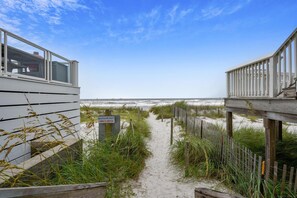 Strand