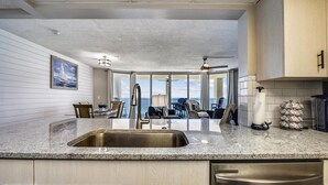 Condo, 2 Bedrooms | Private kitchen | Oven - Long Beach Tower 3 #1303 by Vacations Perfected (Panama City Beach)