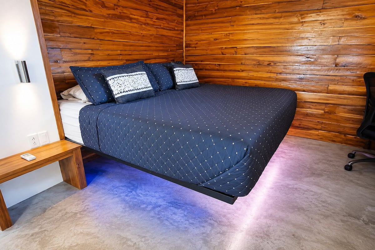 Luxury Quadruple Room | Egyptian cotton sheets, premium bedding, pillowtop beds, in-room safe