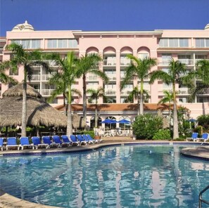 Indoor pool, outdoor pool - One Bedroom Condo, Palm Beach Shores (2741465) (Palm Beach Shores)