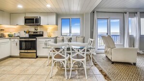 Condo, 3 Bedrooms | Dining - Pinnacle Port by Vacations Perfect (Panama City Beach)