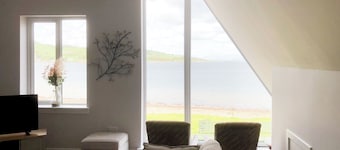 Gleaner Lea Apartment