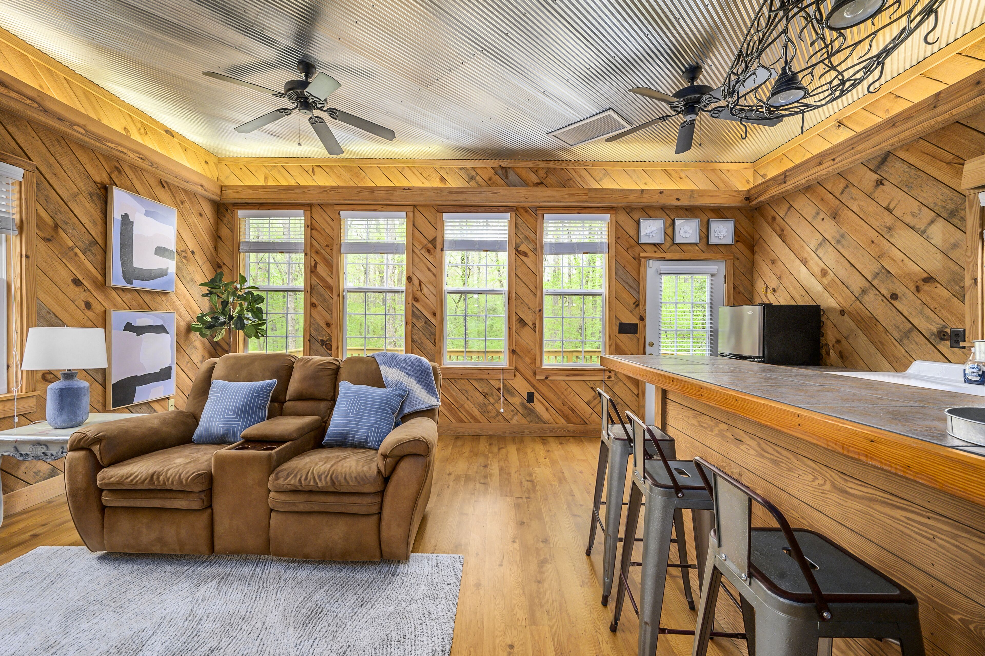 Charming, Picturesque Guest House in North Macon