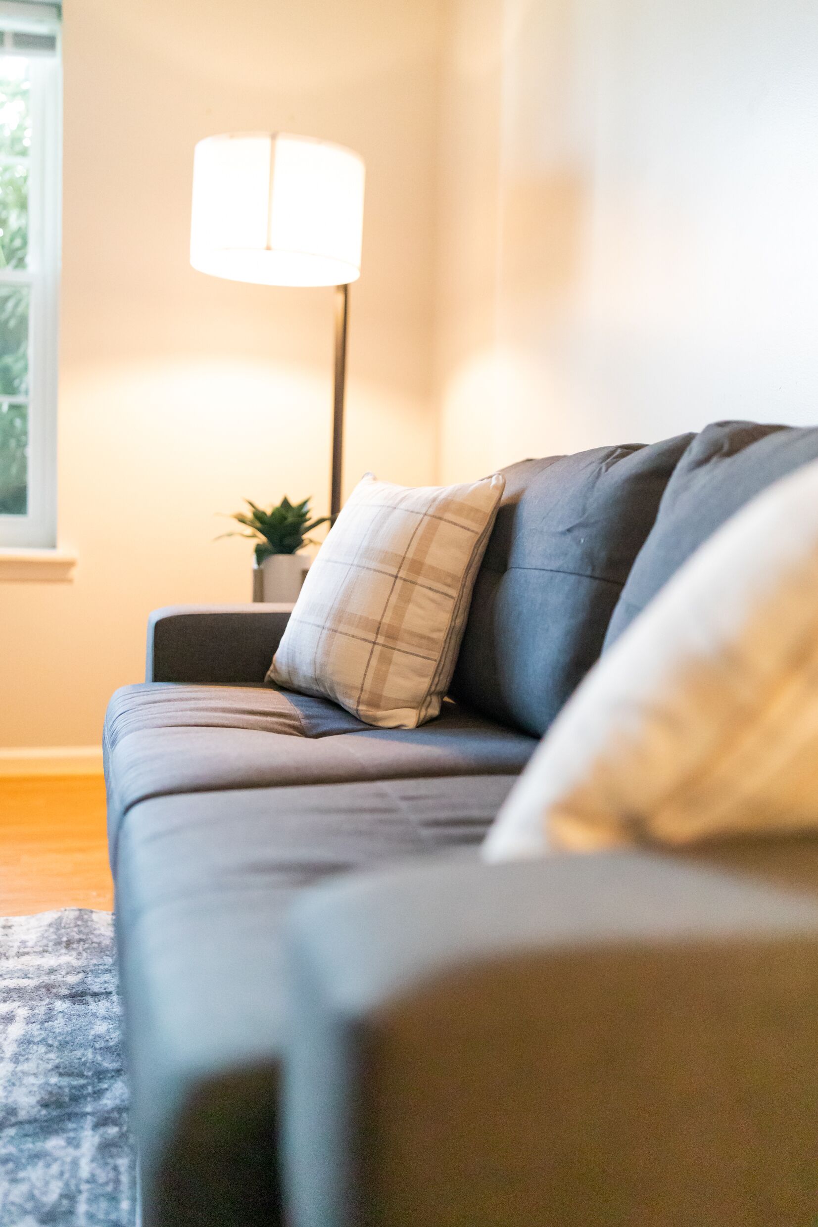 Convenient Home Only 4 Minutes From LU