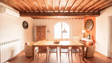 Luxury-Villa | Eigene Küche | Großer Kühlschrank, Mikrowelle, Ofen, Herdplatte