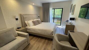 Luxury Room, 1 Bedroom | 1 bedroom, hypo-allergenic bedding, in-room safe, blackout drapes