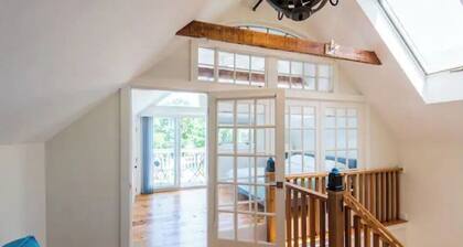 Coastal Elegance in Historic Dock Sq Breath Again