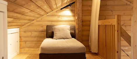 3 chambres, fer et planche Ă repasser, accĂšs Internet, draps fournis
