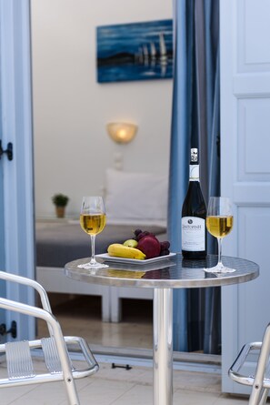 Superior Double Room - Hotel Glaros (Santorini)