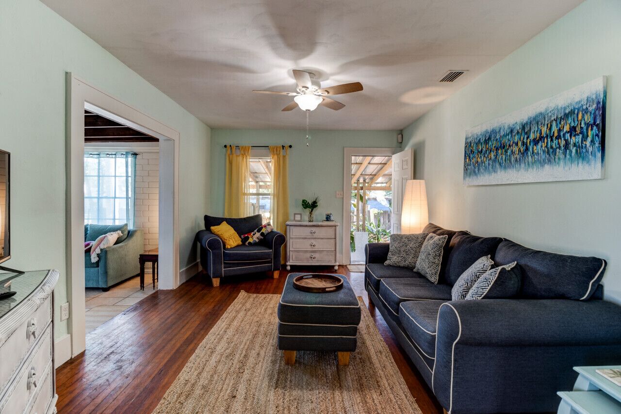 The Gypsy Mermaid 3 Bed Ginormous Yard