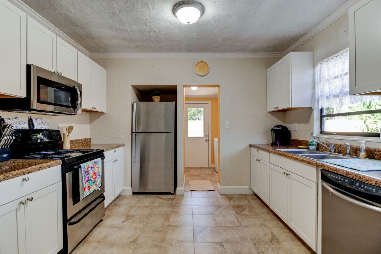 The Gypsy Mermaid 3 Bed Ginormous Yard