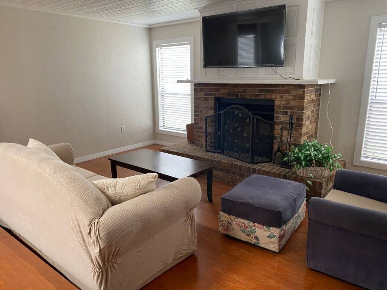 Relaxing 3 bed, 2 bath, Wifi by the Intercostal