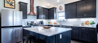 Mallard House -Peaceful cabin-retreat-like setting