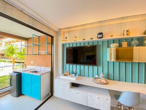 Appartement Familial, vue piscine, rez-de-chaussée | Coin séjour