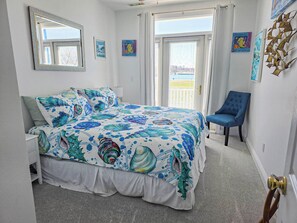 1 bedroom, iron/ironing board, bed sheets