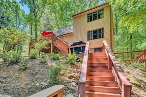 Exterior - Pet Friendly, 2 Kayaks, Covered Boat Slip, Wifi! Come Visit "Sunrise Cove"! (Huddleston)