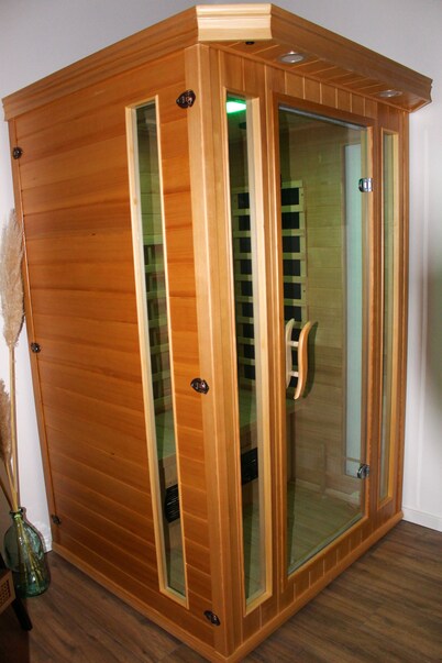 L'instant T 4* Balneotherapy Sauna and Private Parking