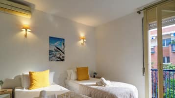 4 slaapkamers, een strijkplank/strijkijzer, gratis wifi, beddengoed