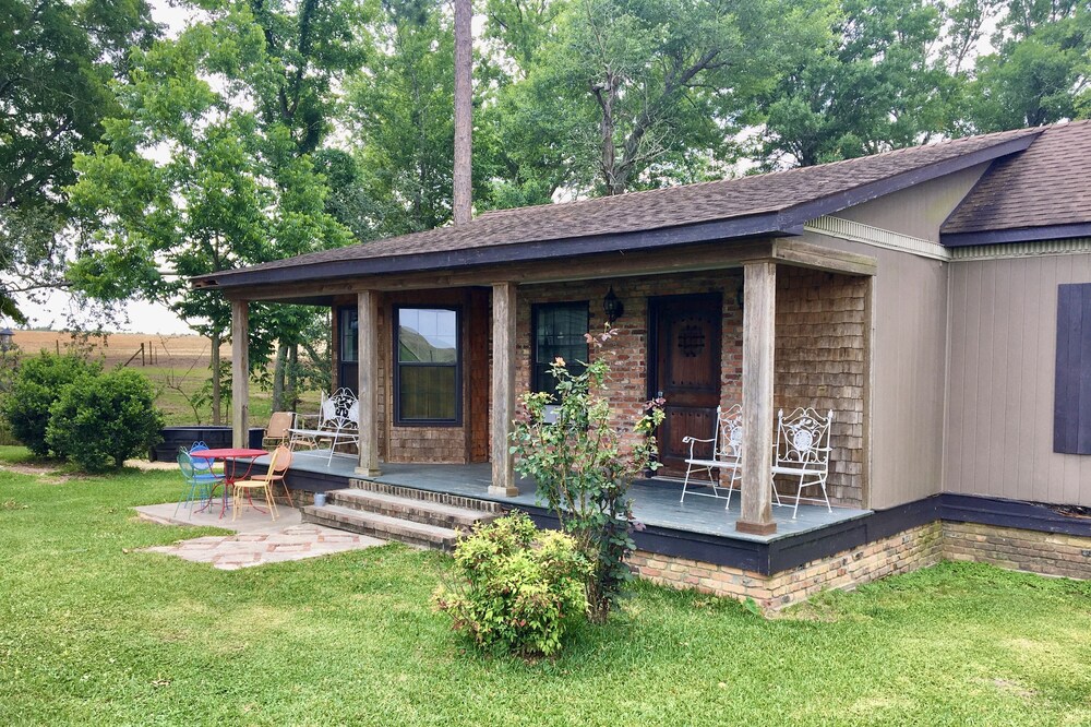 Secluded Cottage on Cattle Farm and Dog Friendly All Sizes