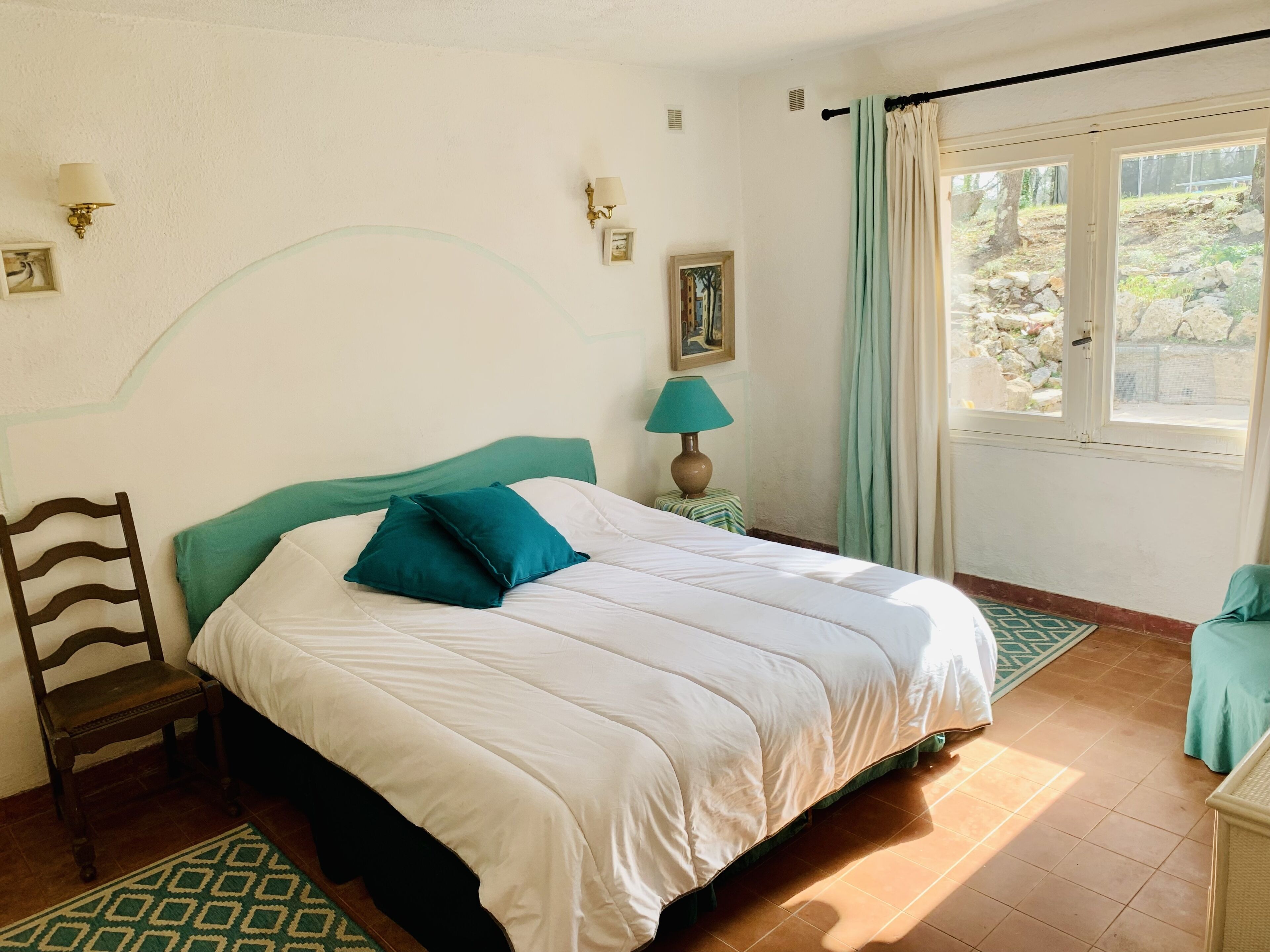 Unique Secluded 1-bedroom apartment w/ pool