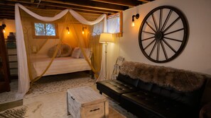 4 camere, Wi-Fi gratuito, lenzuola