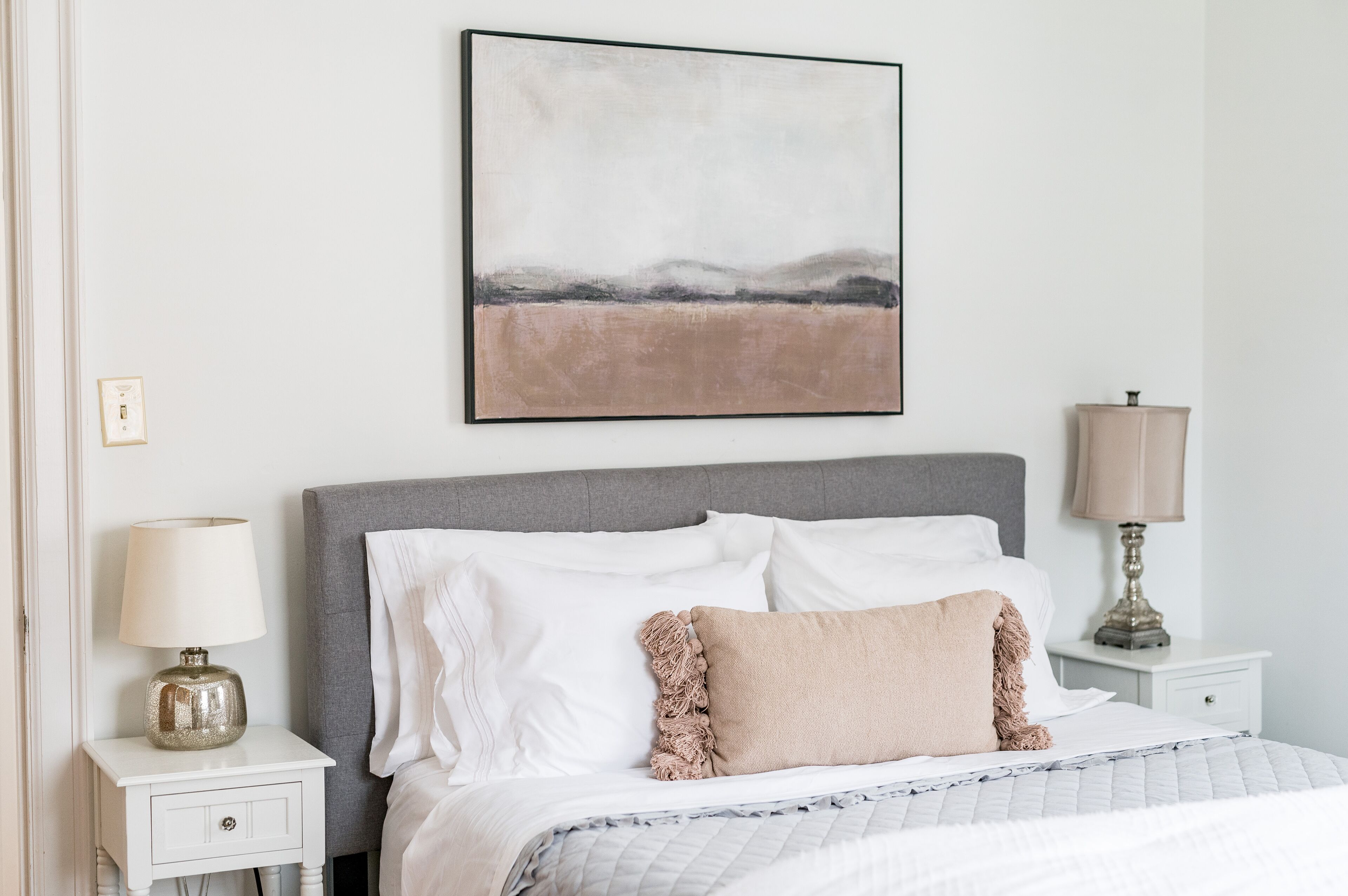 Colonial Gem: Walk to Dining & Park, Near Downtown!